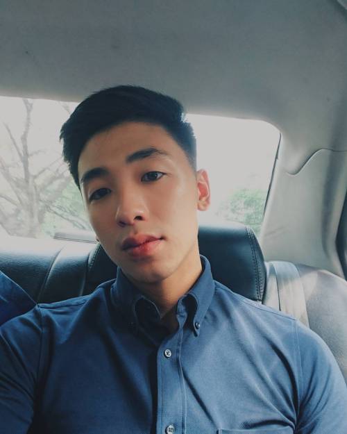 hotsingaporeboys:Justin Chua