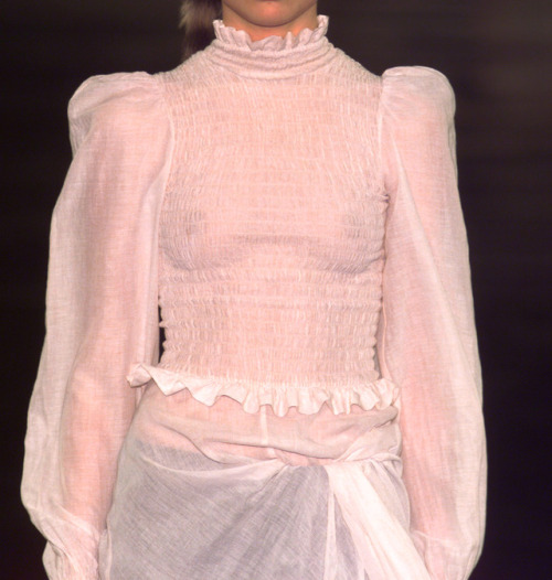 driflloon:anna molinari fw01