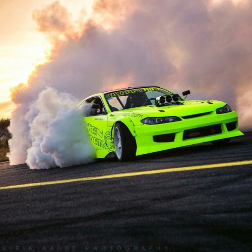 throttlestomper:Nissan Silvia S15 | Source 