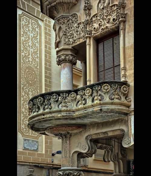 artdecoandartnouveau:modernisme - casa navas - domenec i...