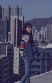 MOON BYUL YI