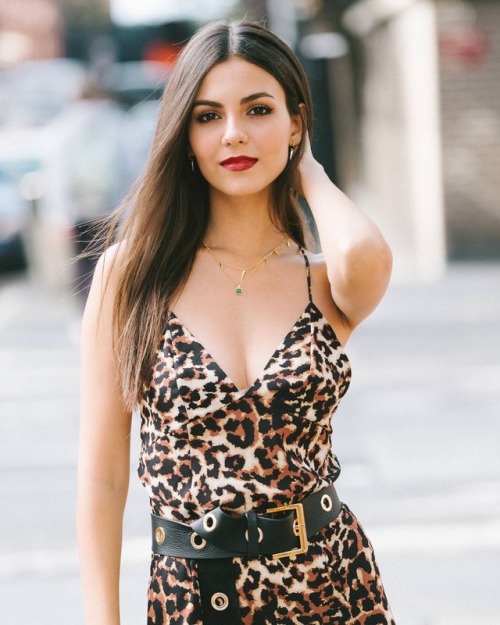 volatilevictoriajustice:Leopard printMuch More Volatile...