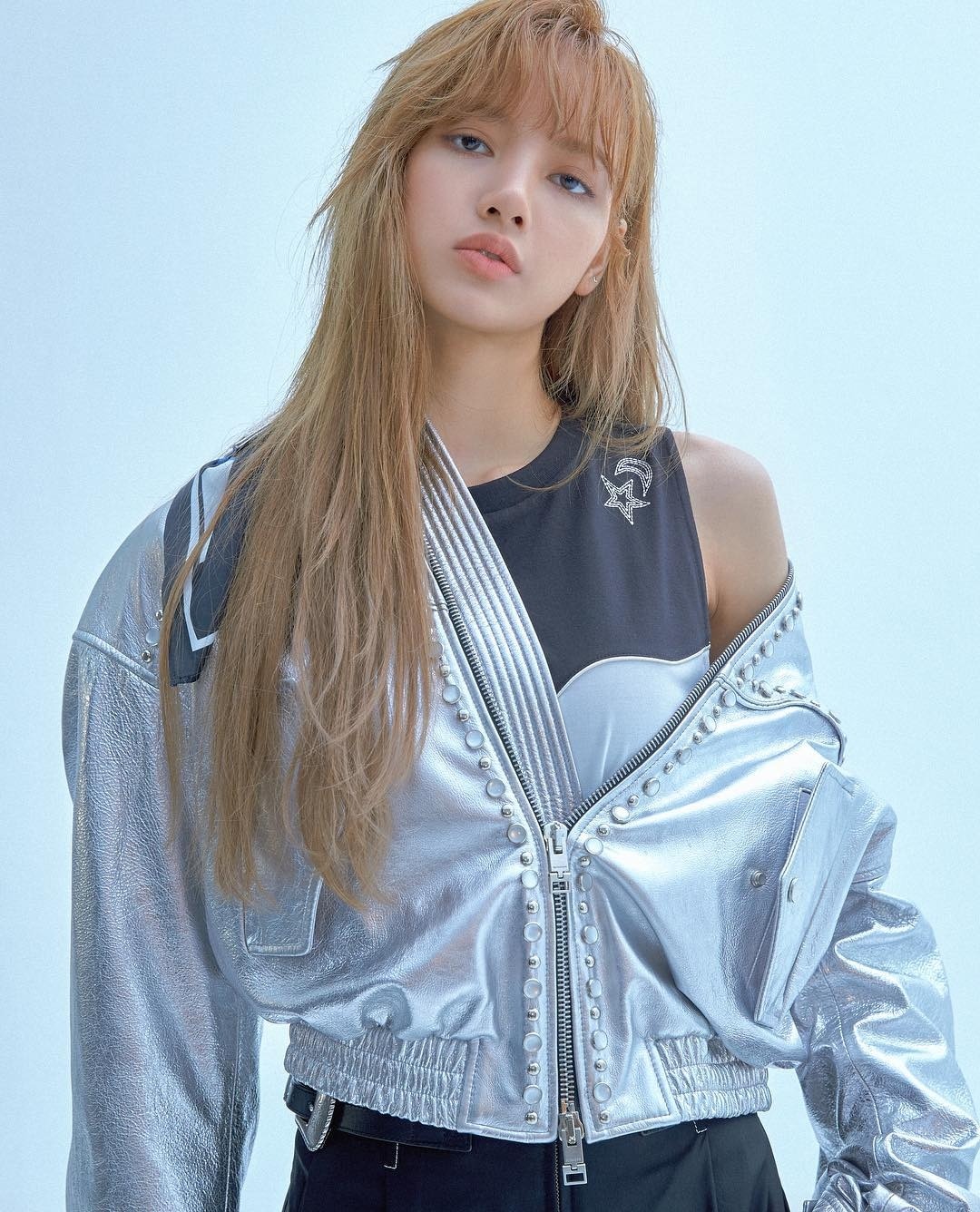 IG] 181213 hi_studio_: 📸@hi.junje 👗@n_nona9on ” | Blackpink lisa ...