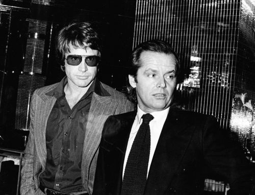 vintage everyday - Warren Beatty and Jack Nicholson in New York,...