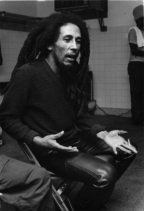 bob marley smoking | Tumblr