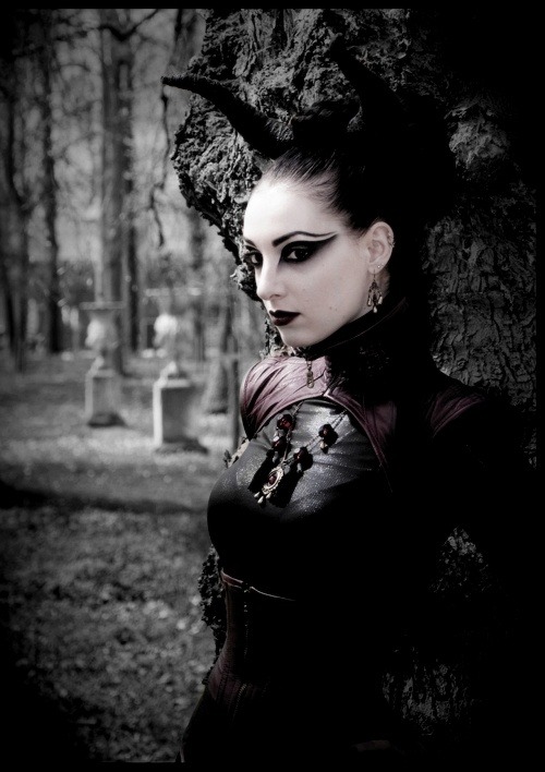 Victorian Goth Models