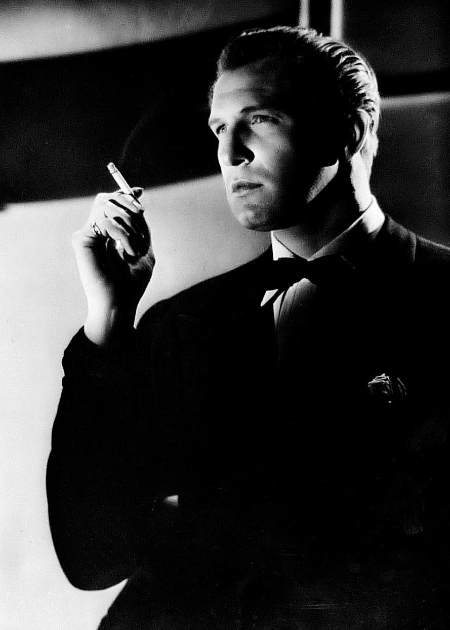 Vincent Price as Shelby Carpenter in Laura (Otto Preminger, 1944)