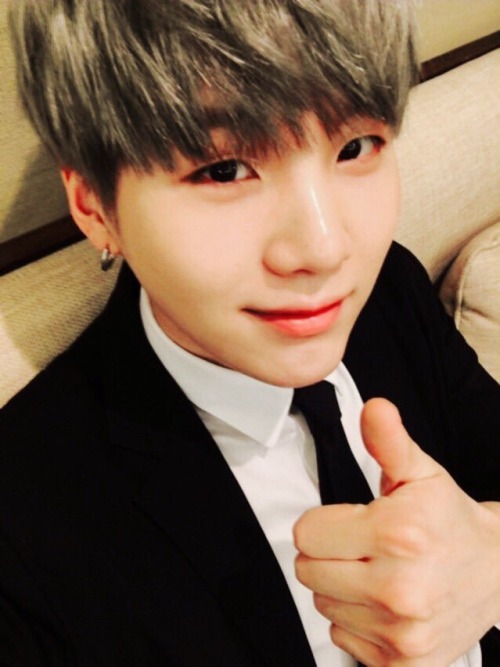 holykimtae:min yoongi the king of selcas