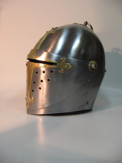 steellegacy:⚔️ Medieval Sugarloaf Helmet, first half of the...