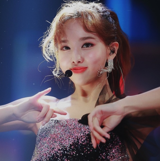 icons nayeon on Tumblr