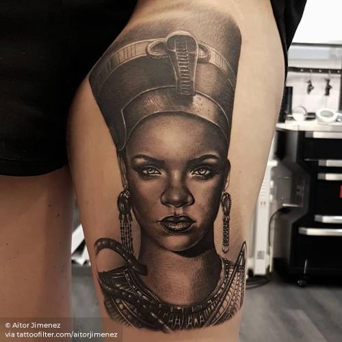 By Aitor Jimenez, done in Leioa. http://ttoo.co/p/35137 activism;aitorjimenez;barbados;big;black and grey;egypt;facebook;famous character;feminist;musician;music;nefertiti;other;patriotic;portrait;rihanna;royalty;thigh;twitter;women