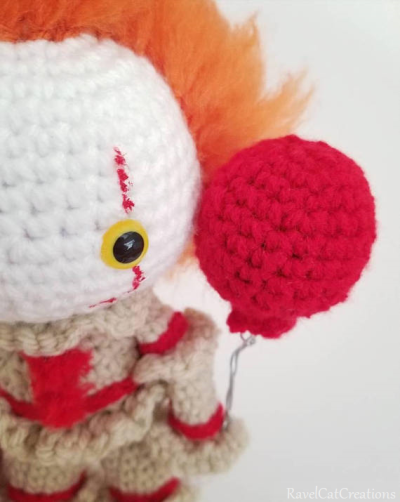 crochet pennywise doll pattern