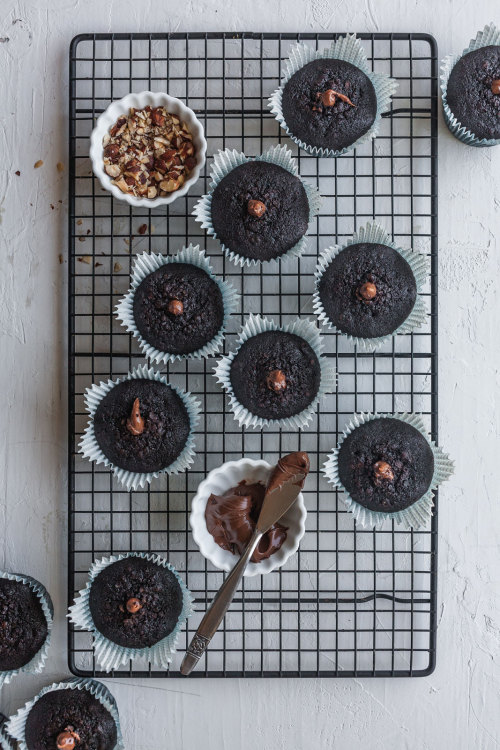 ugly–cupcakes:Nutella Cupcakes