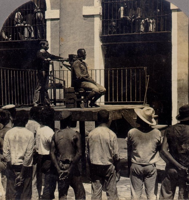 Execution By Garrote Vil In Cuba 1880 The Garrote Victorian Crime