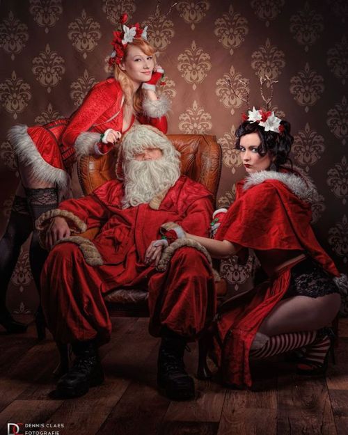 dennisclaesfotografie:Merry christmas!⠀⠀Modellen:...