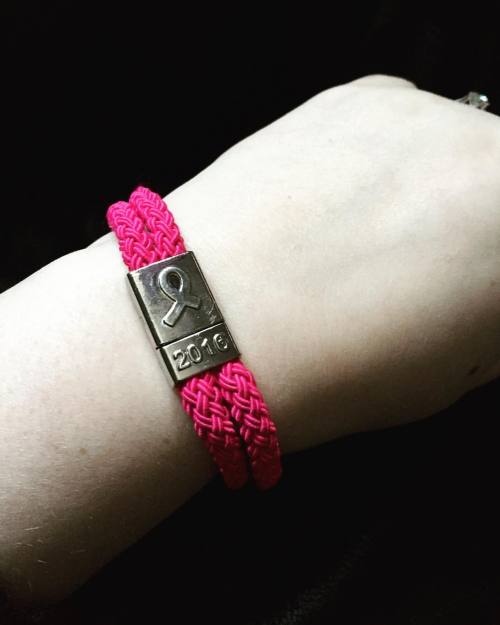 Got my unity band for World Cancer Day thanks to Mama J!...