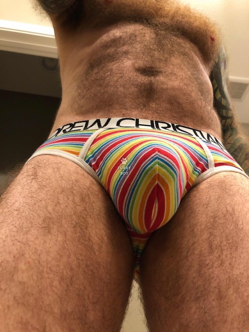 furry-boy-underwear:Furry Boy