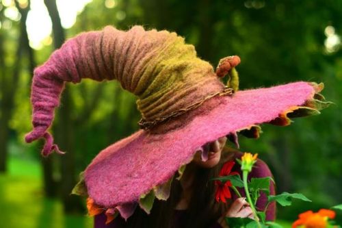 sosuperawesome:Felt Witch HatsFelt Wicked Art on EtsySee...