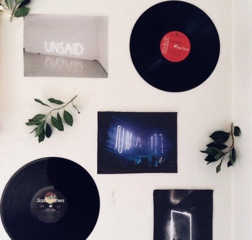 pic Record Player Wall Decor Aesthetic vici collection zen cart magento