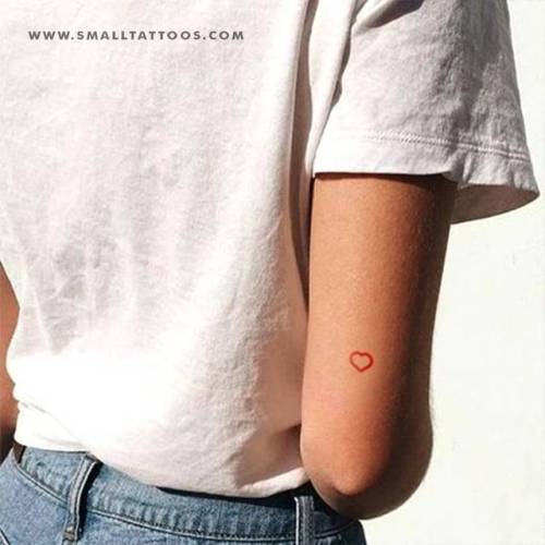 Kylie Jenner’s red heart outline tat inspired temporary... heart;love;red;temporary