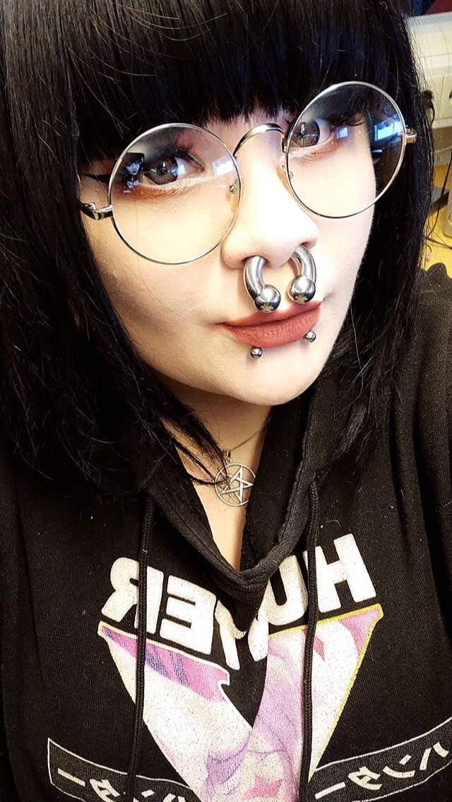 stretched septum on Tumblr
