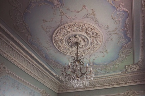 day-and-moonlightdreaming:Ceilings in pastel from the 18th...