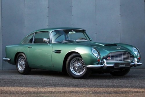 utwo:Aston Martin  DB 5 Vantage© movendi