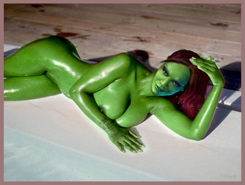 celebnudefkesgallery4:Gamora is waiting for you