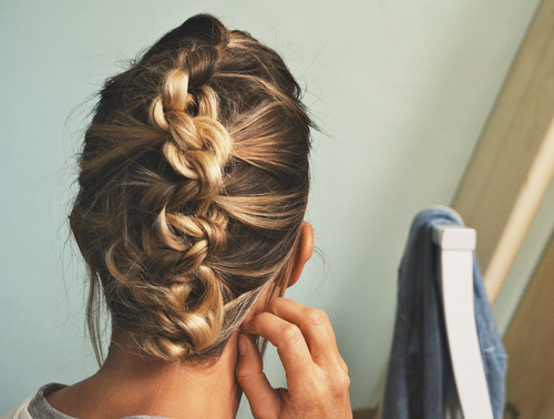 15 Gorgeous Homecoming Hairstyles For Short Hair Makeup Tutorials