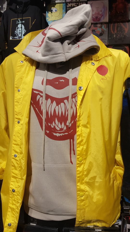 hot topic pennywise hoodie