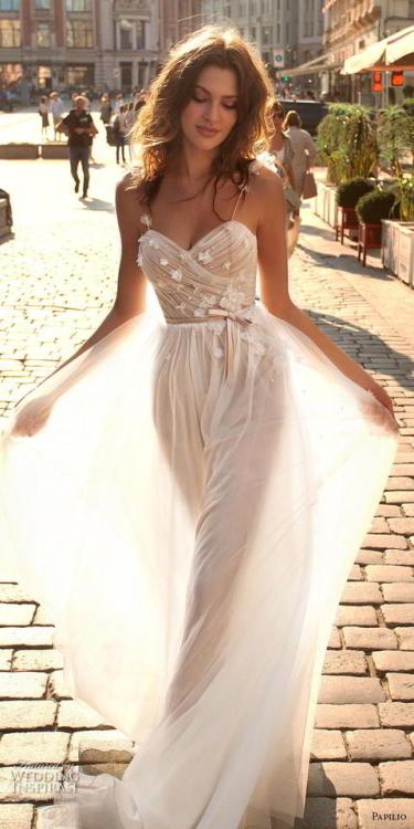 (via Papilio Light 2019 Wedding Dresses — “Cosmopolitan City”...