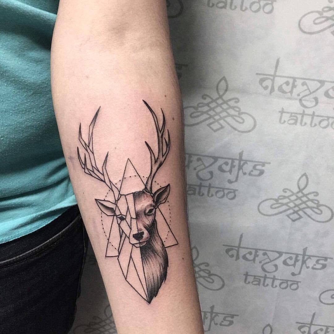 Tattoo Artist Venado Hecho En Dayaksdf Venado Geometrico