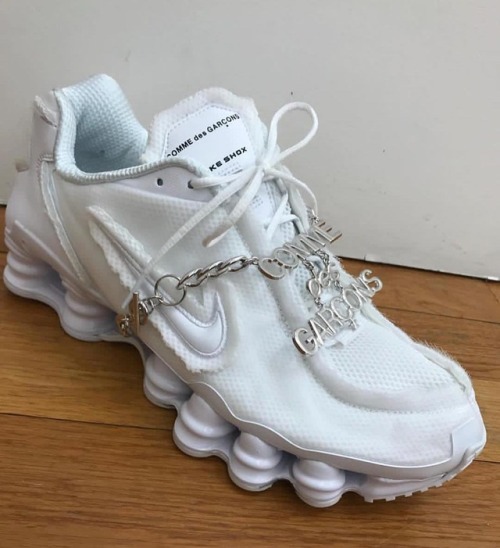 unstablefragments2:CDG Shox (vianclgallery)