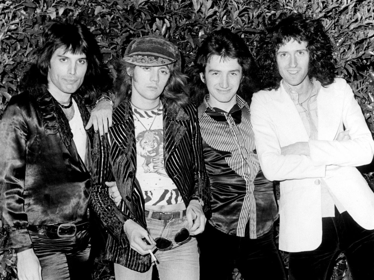 Little Queenies • Queen by legendary rock photographer Bob Gruen in...