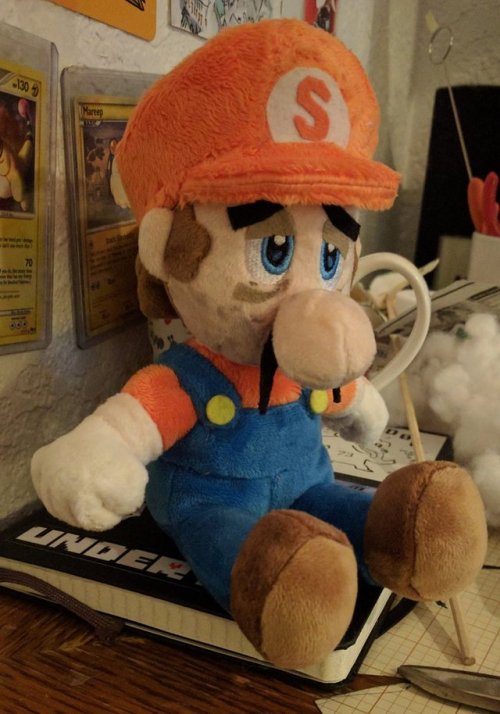 bootleg mario plushies