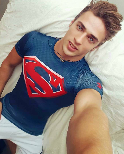 men in compression tights tumblr