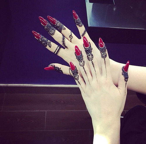 mehndi on mehndi on