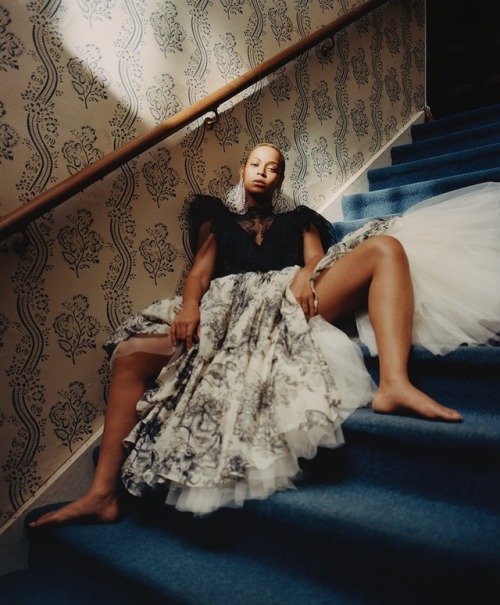 im-prada–u-nada:Beyoncé for Vogue Magazine, September...