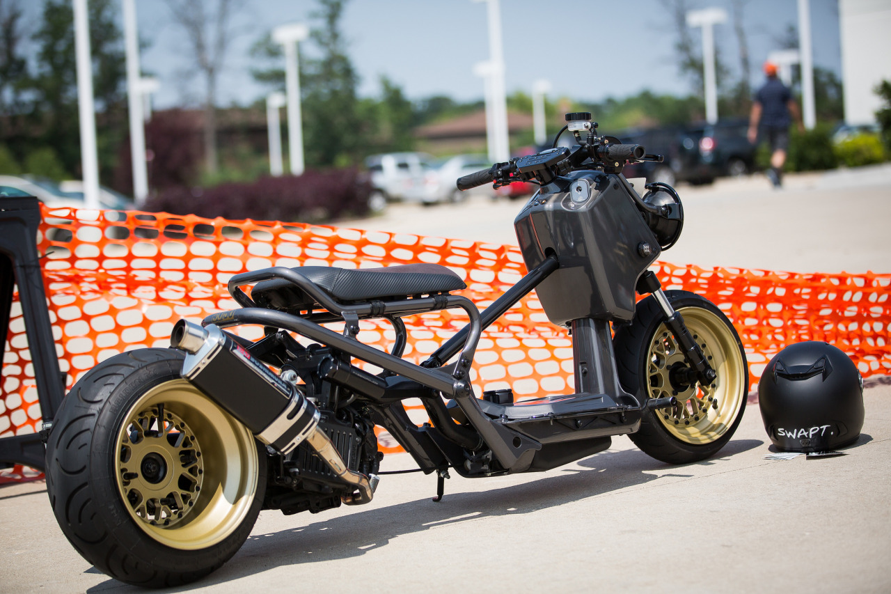 Honda Ruckus Custom РІС‹С…Р»РѕРї