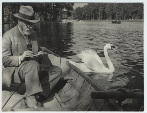 barcarole:Matisse sketching at Bois de Boulogne.