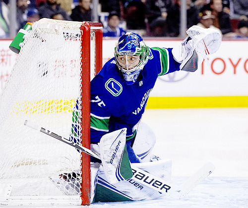 bohorvat:Michael DiPietro, at the age of 19, starts his first...