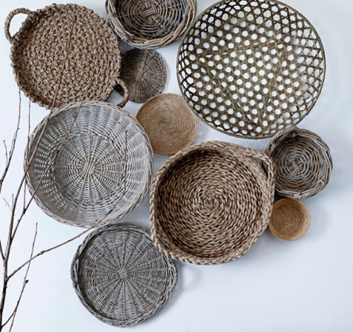 guatemalaaporter:natural fibers baskets on the wall