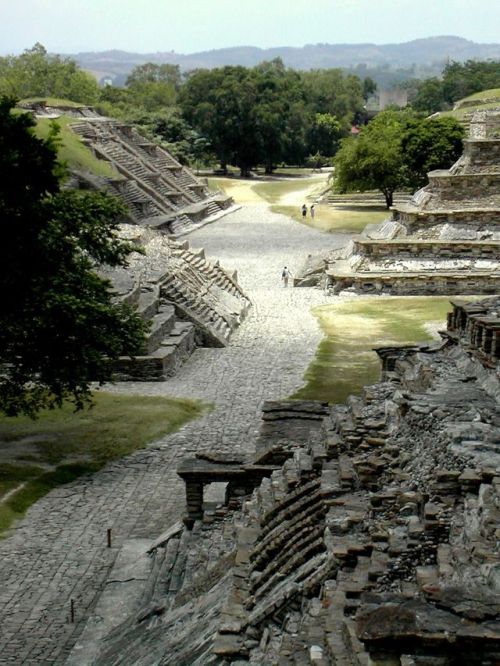 mostly-history:El Tajín (Veracruz, Mexico).