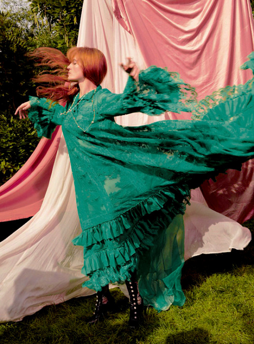 alternative-queens:florence welch for elle uk magazine...