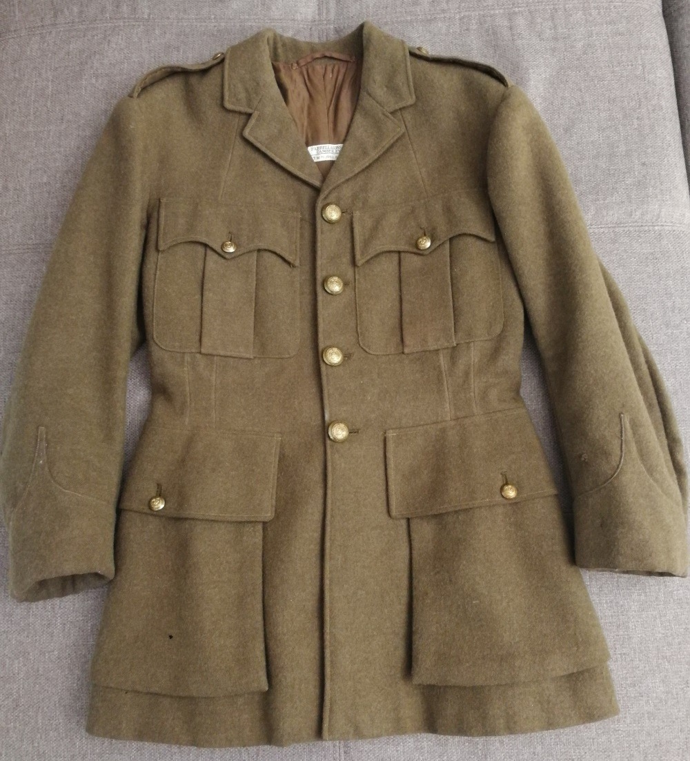Vareuses et uniformes de l'officier britannique Tumblr_ppqob5jTR31v5pjqfo3_1280