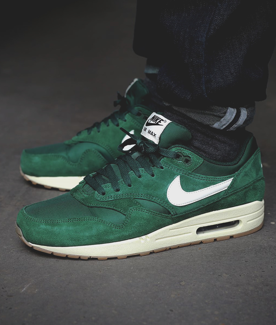 nike air max 1 suede pack