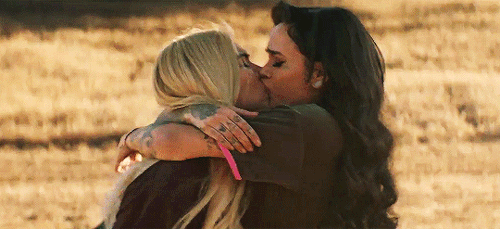 milf lesbian housewives Best of Lesbian