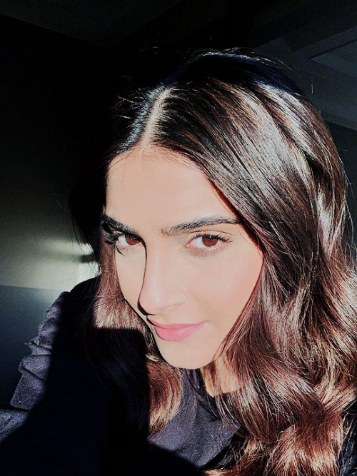 bollysnapped