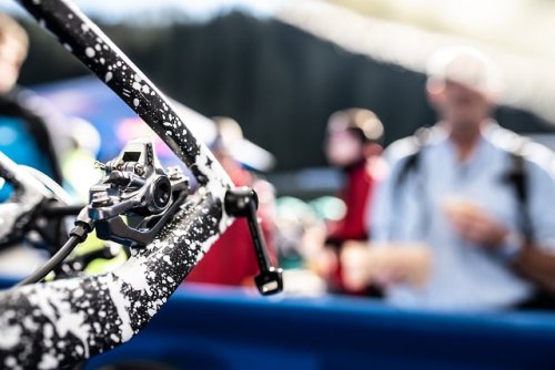 Relive the XCO Men & Women Elite races at the UCI Mountain...