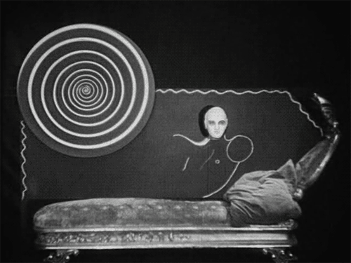 dimshapes:
“ The Blood of a Poet (1930) By Jean Cocteau
”